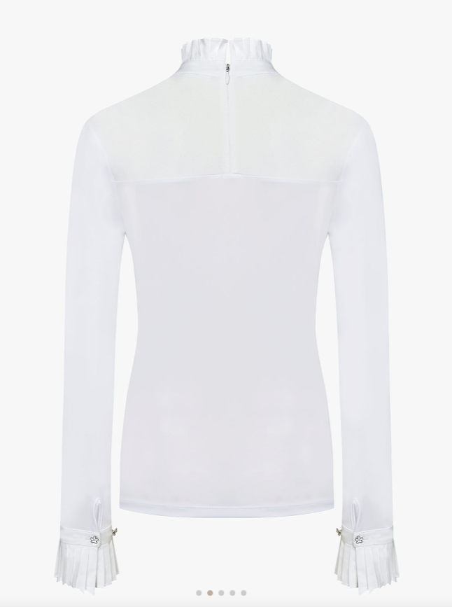 WHITE POET COLLAR TOP WITH FLORWE PIN